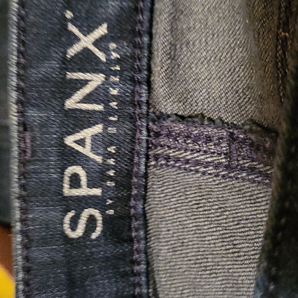 Spanx Capri Jeans - Picture 6 of 16